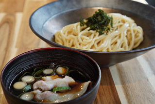 STAND つけ麺 喰狼